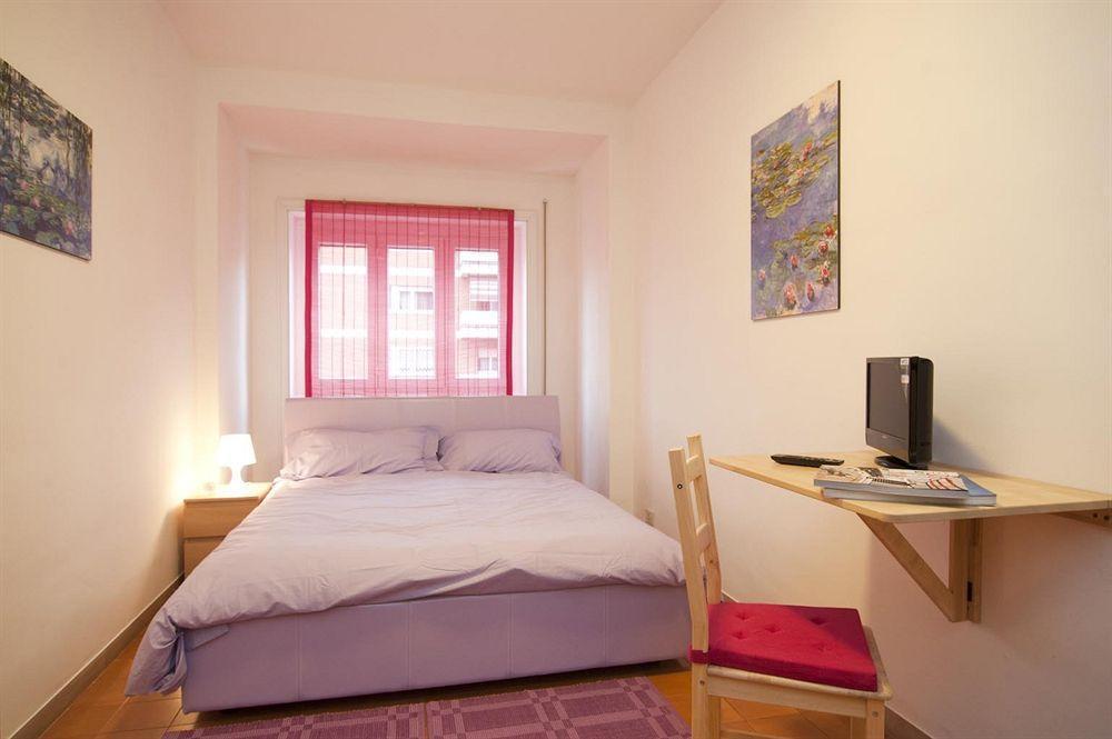 Bed And Breakfast At Home Di Chiara Rome