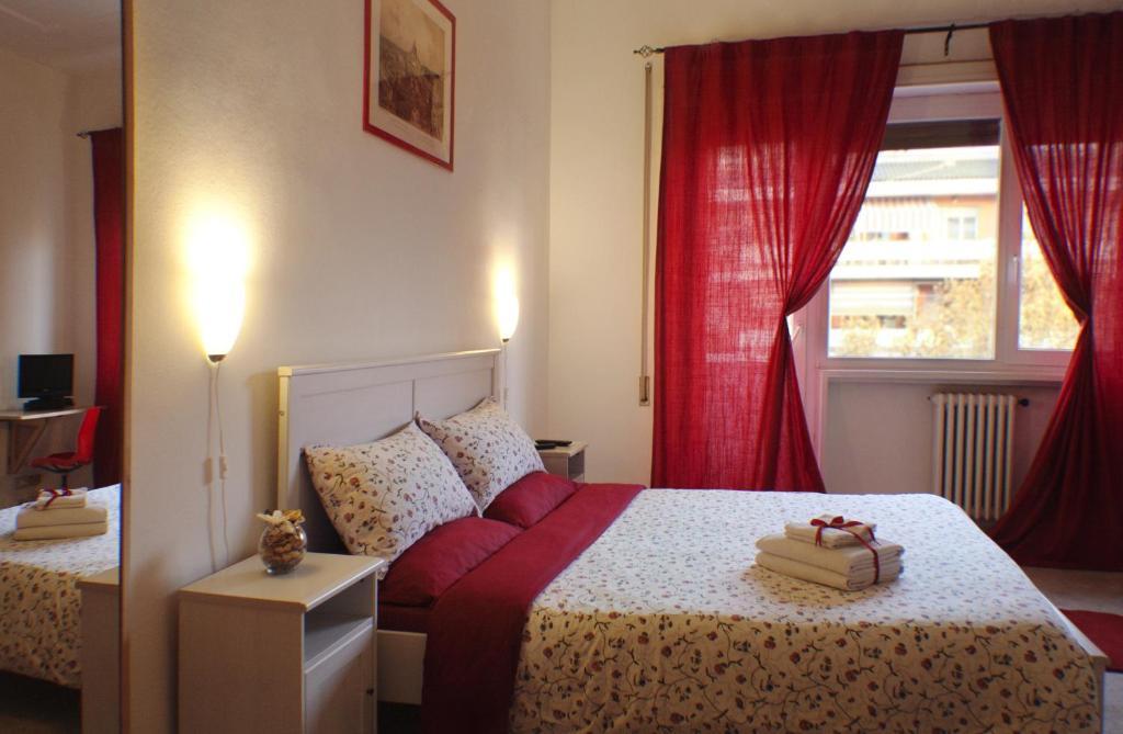 Hotel Bed And Breakfast At Home Di Chiara Rome