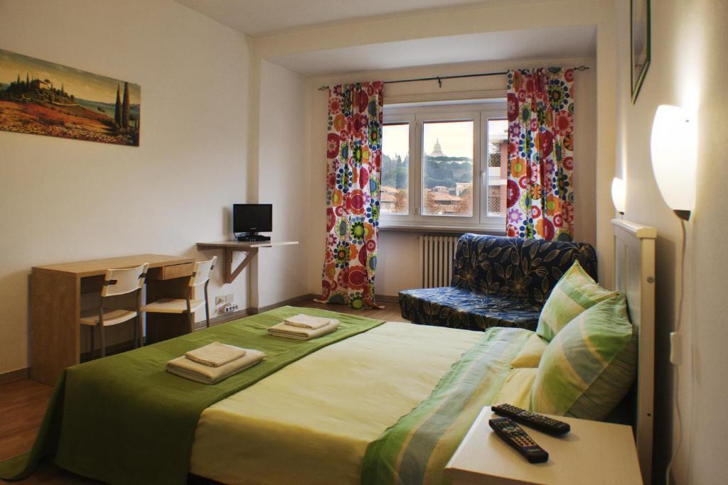 Bed And Breakfast At Home Di Chiara Rome